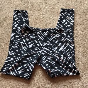 Patterned Athletic Legging